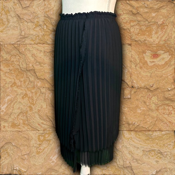 LOYD/FORD Black Pleated Chiffon Slit Front Elasticized Waist Midi Skirt Size 8 - Picture 7 of 15